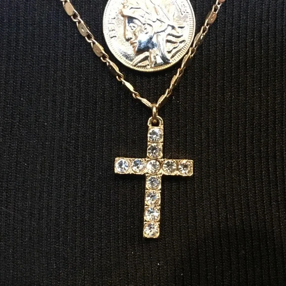 ✅ 2/$10 ✅ Gold Layered 6-Strand Necklace Set - Picture 6 of 7